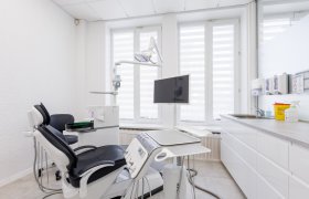 Balta lapė, odontologijos namai, Molėtų filialas - odontologijos klinika Molėtai