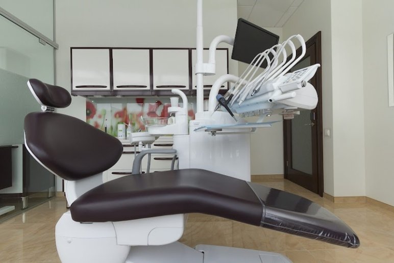 Dental P.R.O. Sostinės implantologijos centras