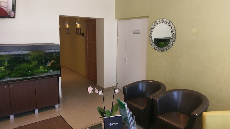 Gražių šypsenų namai, odontologijos klinika - odontologijos klinika Birštonas
