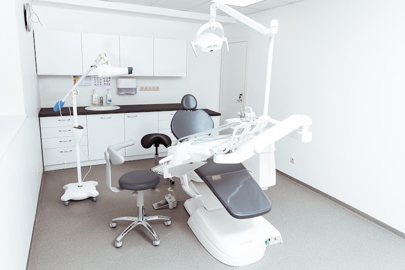 Laidente - odontologijos klinika Šakiai