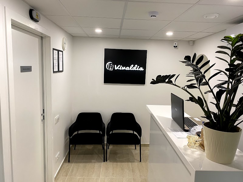 Vivaldia, odontologijos klinika - odontologijos klinika Šalčininkai