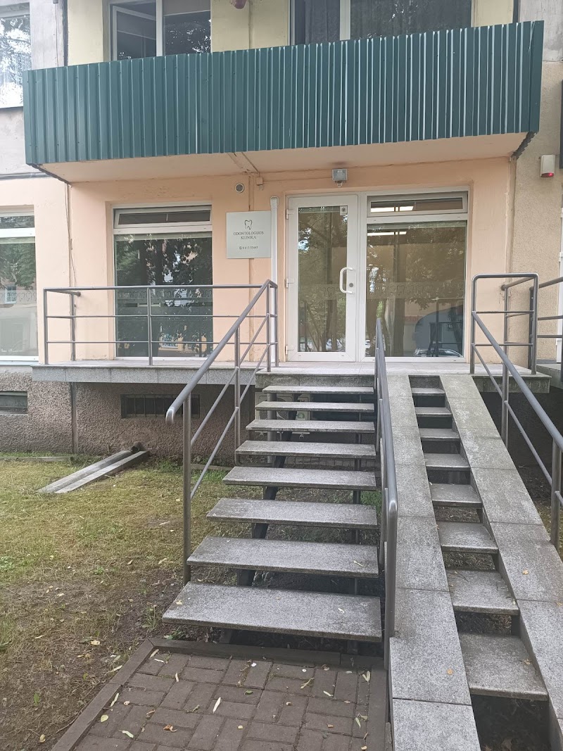 Lauros odontologijos klinika - odontologijos klinika Šiauliai