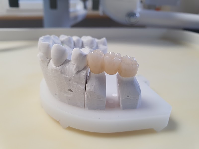 M. Povilaičio odontologijos namai Povidenta - odontologijos klinika Kauno r.