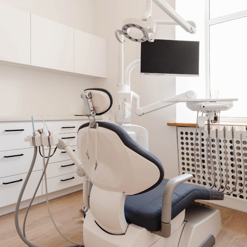 INJA odontologijos klinika - odontologijos klinika Vilnius