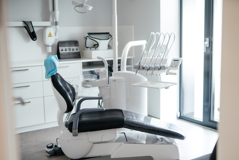32:Balti, odontologijos klinika - odontologijos klinika Vilnius
