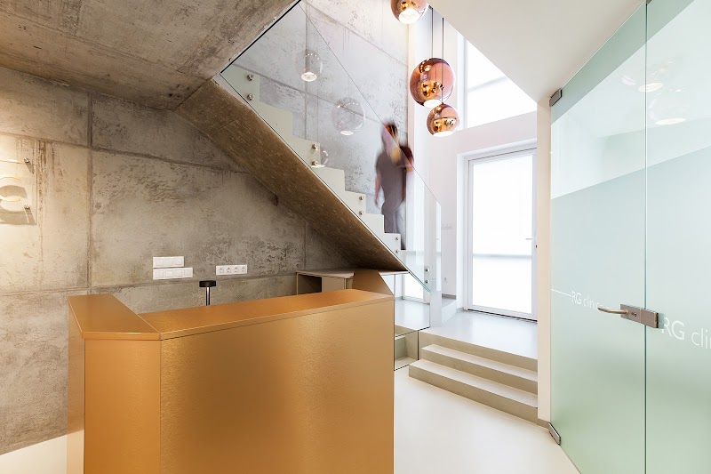 "RG clinic" burnos, veido ir žandikaulių chirurgijos klinika - odontologijos klinika Vilnius